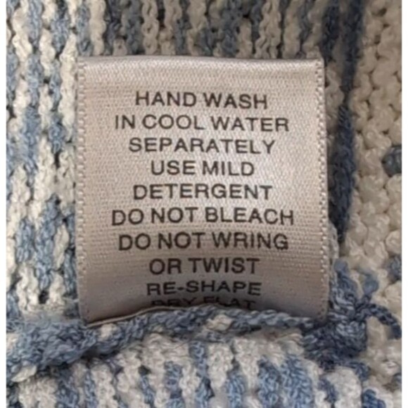 VTG Christopher & Banks Winter Blue White Cardigan Sweater MEDIUM Full Zip - Picture 6 of 16